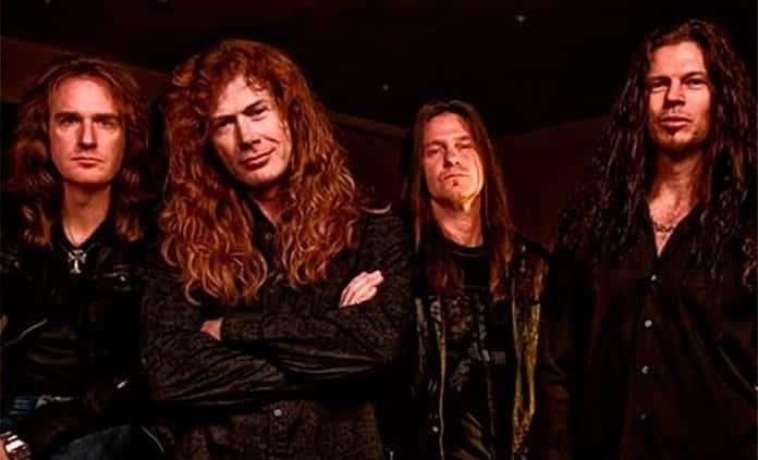 Megadeth corre a su bajista tras acusaciones de pedofilia