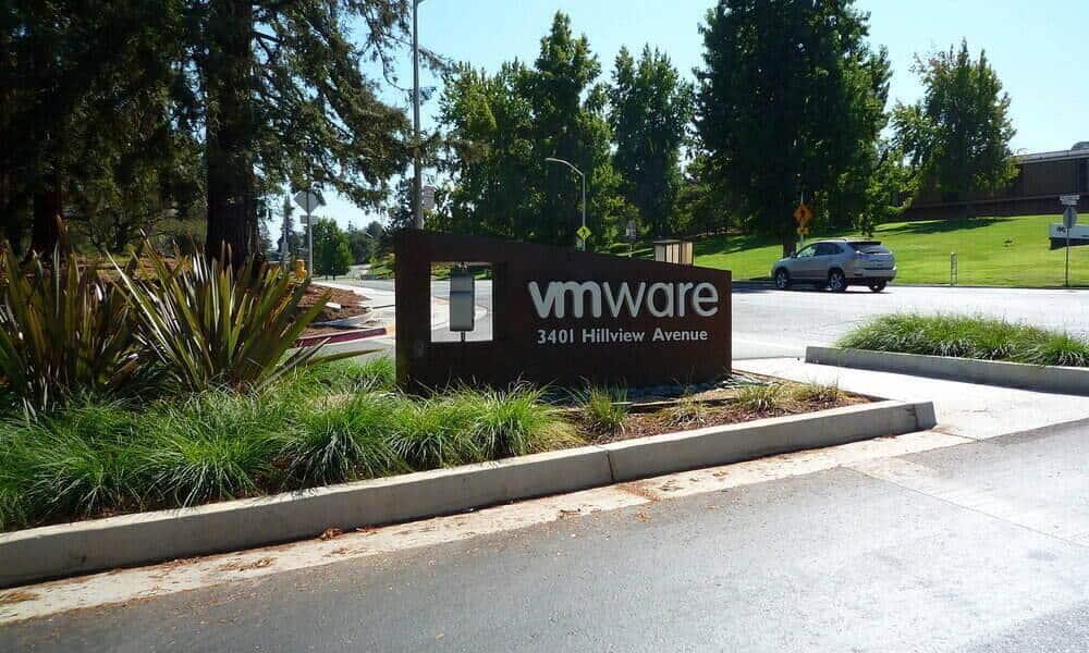 VMware alerta de un fallo de seguridad crítico en vCenter