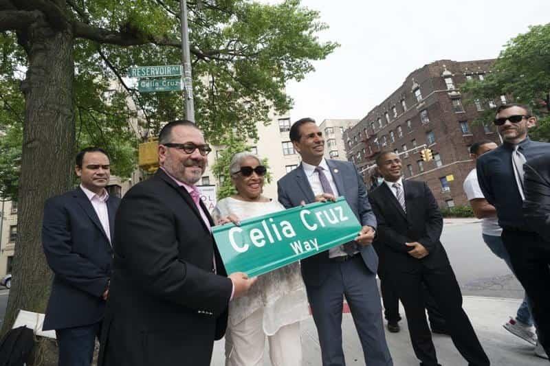 Nombran calle de NY en honor a Celia Cruz