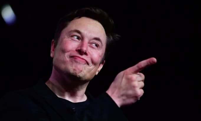 Va ahora Elon Musk por su línea de restaurantes