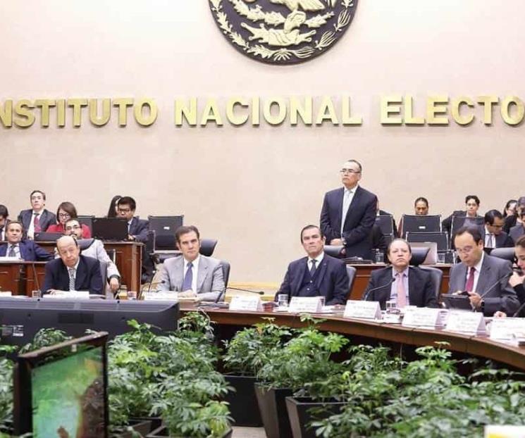 Ante OEA, Morena acusa a INE de jugar para un lado faccioso