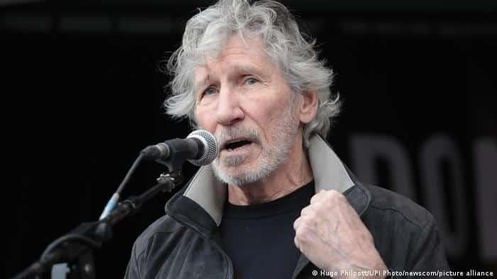 Roger Waters rechaza oferta de Facebook