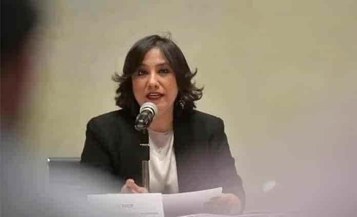 Oposición celebra salida de Irma Eréndira Sandoval en SFP
