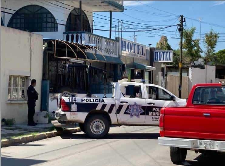 Arrestan a ladrones de camionetas en Linares