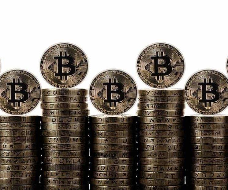 Hacienda, Banxico y CNBV advierten riesgo de usar bitcoin