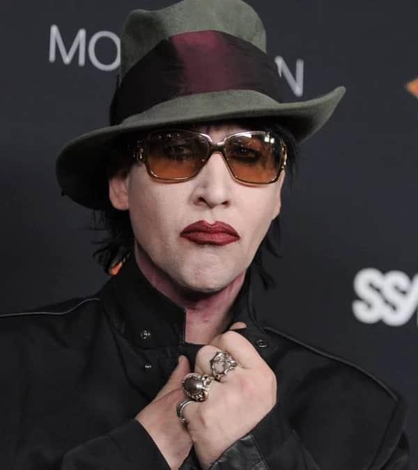 Marilyn Manson suma ya cuatro demandas formales por abuso
