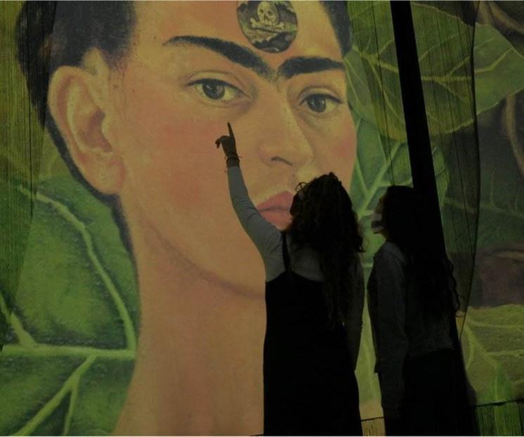 Festejan a Frida Kahlo con exposición inmersiva