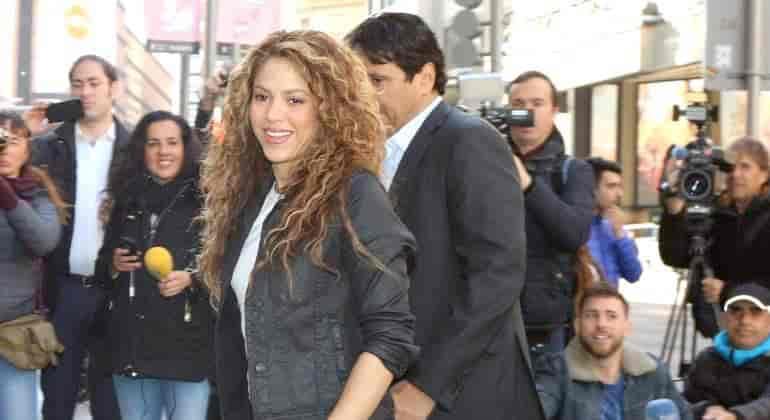 Niega Shakira defraudar al fisco español