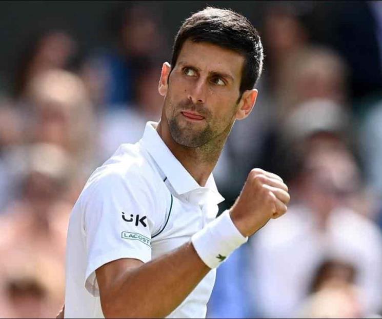 Se corona Djokovic en Wimbledon y sigue haciendo historia