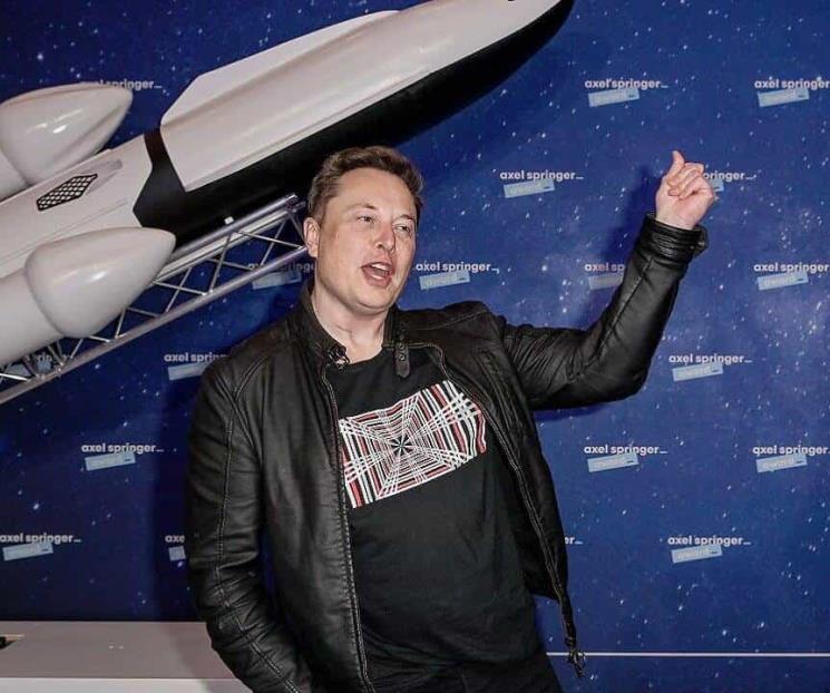 Musk compra boleto al espacio con su competencia