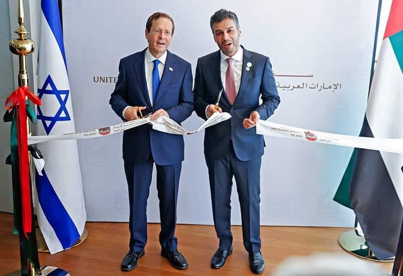 Abre Emiratos Árabes Unidos embajada en Israel