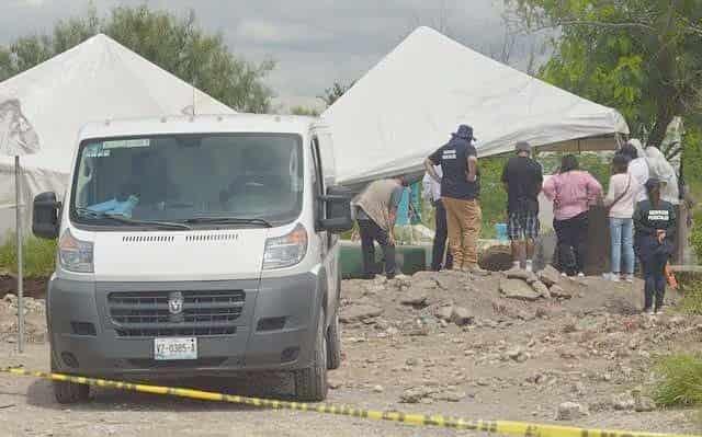 Hallan 21 cuerpos en fosa de Reynosa