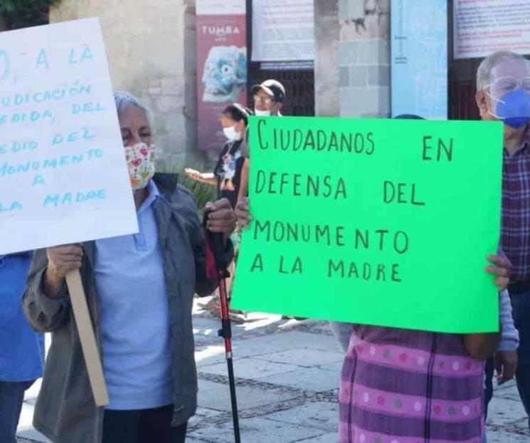 En Oaxaca se organizan para defender el Monumento a La Madre