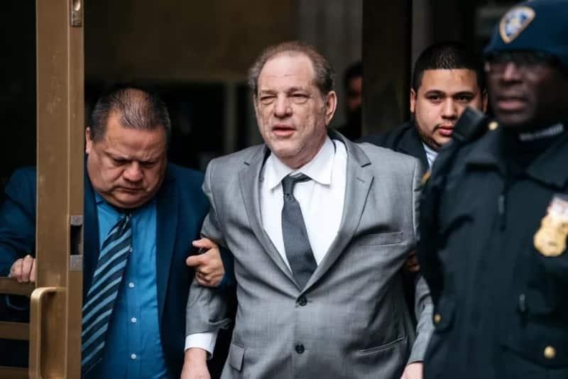 Weinstein es llevado a L.A. para enfrentar nuevo juicio
