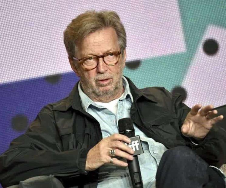 Eric Clapton no tocará donde pidan prueba de vacunación