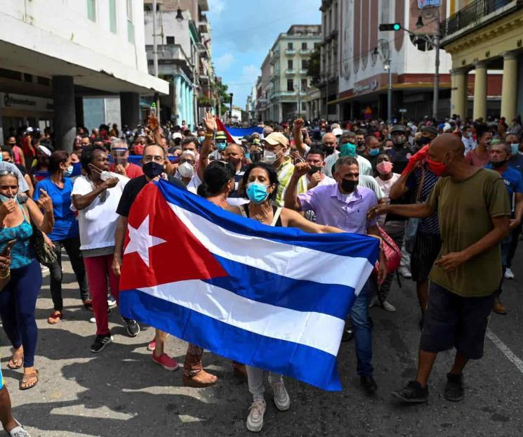 Con desplegado, intelectuales piden fin a embargo EU a Cuba