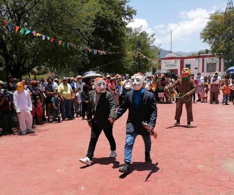 Pese a contagios arman fiestas en Guerrero