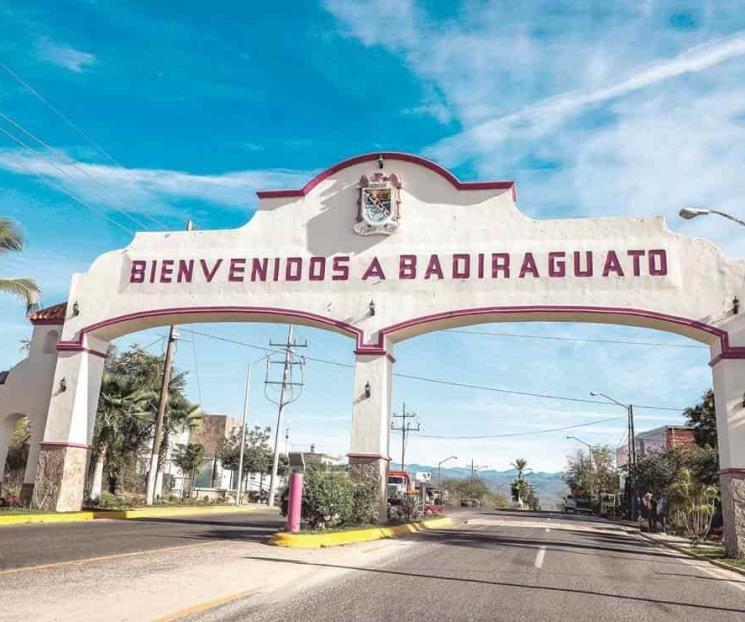 Pese a veda por consulta, AMLO presume apoyos en Badiraguato