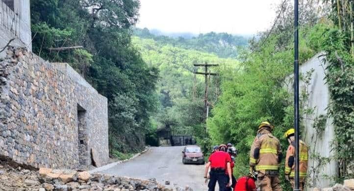 Derrumbe de muro en San Pedro deja 2 lesionados