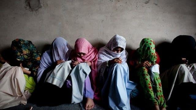 Preocupan a países las mujeres afganas