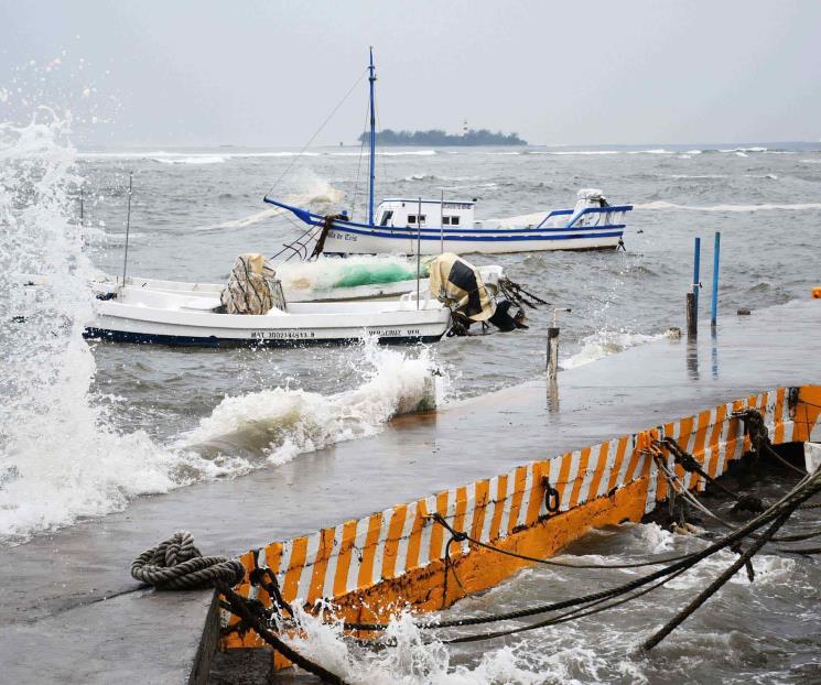 Huracán Grace impacta al norte de Veracruz