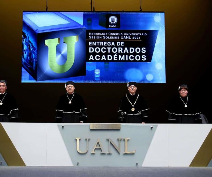 Otorga UANL máximo grado académico a 196 estudiantes