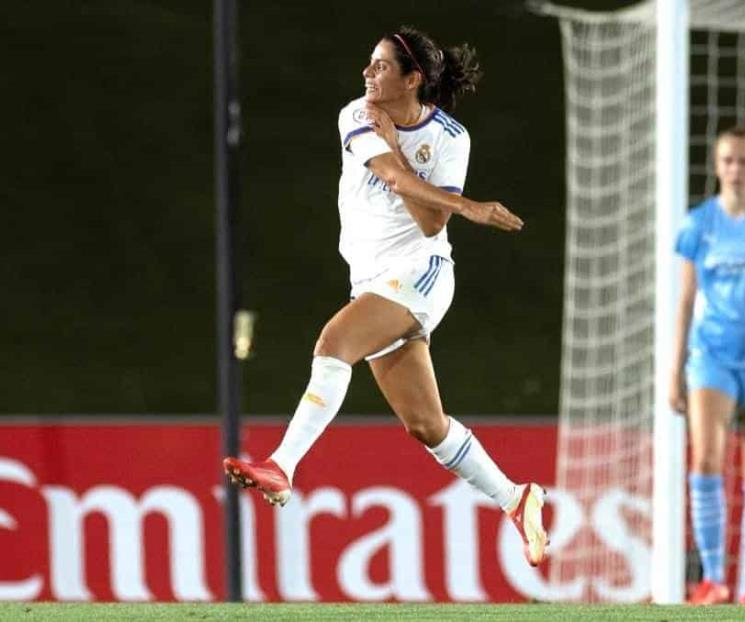 Marca Kenti Robles primer gol del RM Femenil