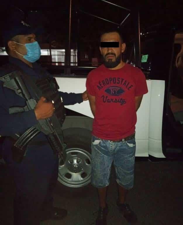 Arrestan a hombre con droga en Colonia 10 de Marzo