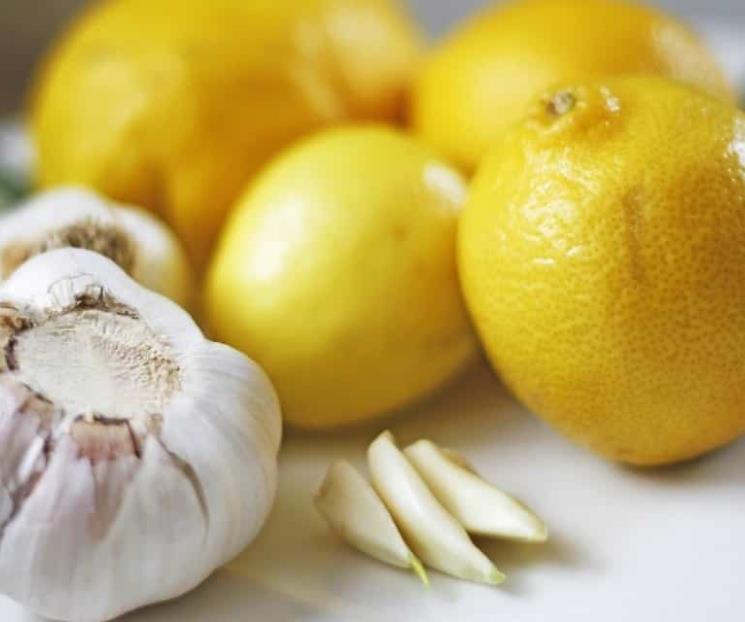 Conoce los beneficios de comer ajo con limón