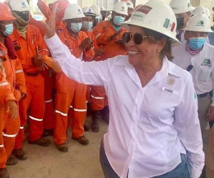 Rocío Nahle se reúne con trabajadores de refinería