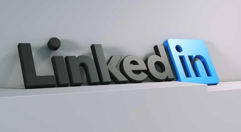 LinkedIn cierra en China por entorno operativo desafiante