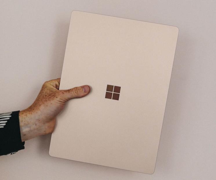 Microsoft lanza Surface Laptop SE