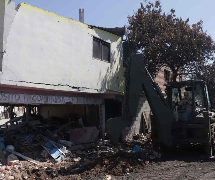 Evalúan al 80% de casas en zona de explosión en Puebla