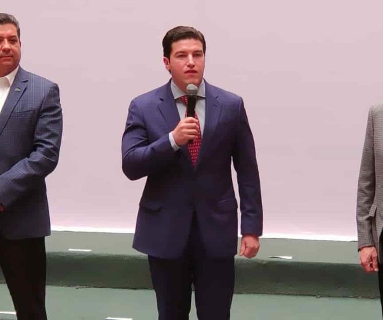 Anuncia NL replaqueo homologado con Coahuila y Tamaulipas