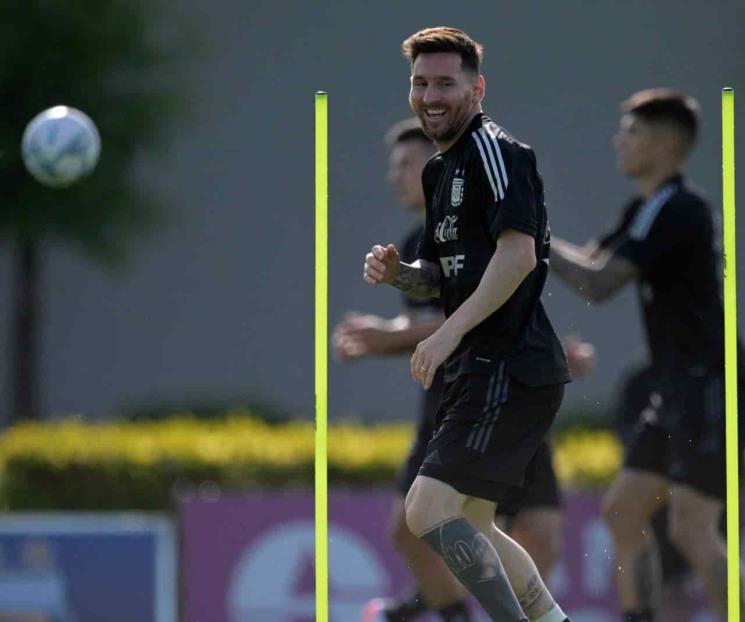 Se recupera Lionel Messi y jugará hoy ante Uruguay
