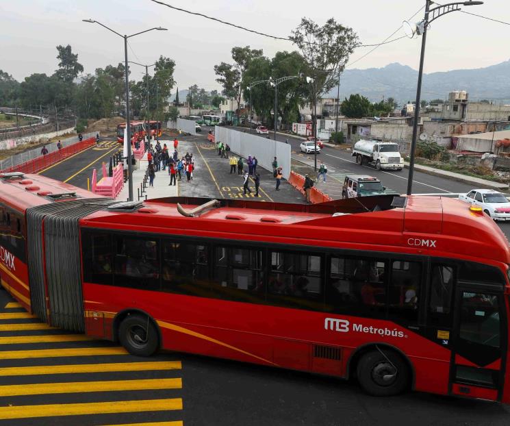Movilización de transporte público urbano se recupera 3.9%
