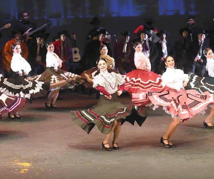 Celebran tradición folklórica de UANL