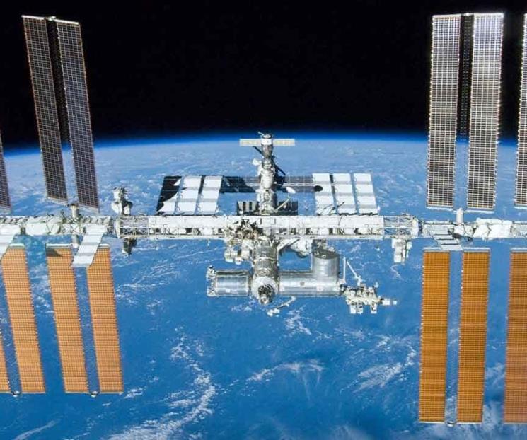 La Estación Espacial Internacional tuvo que cambiar su rumbo