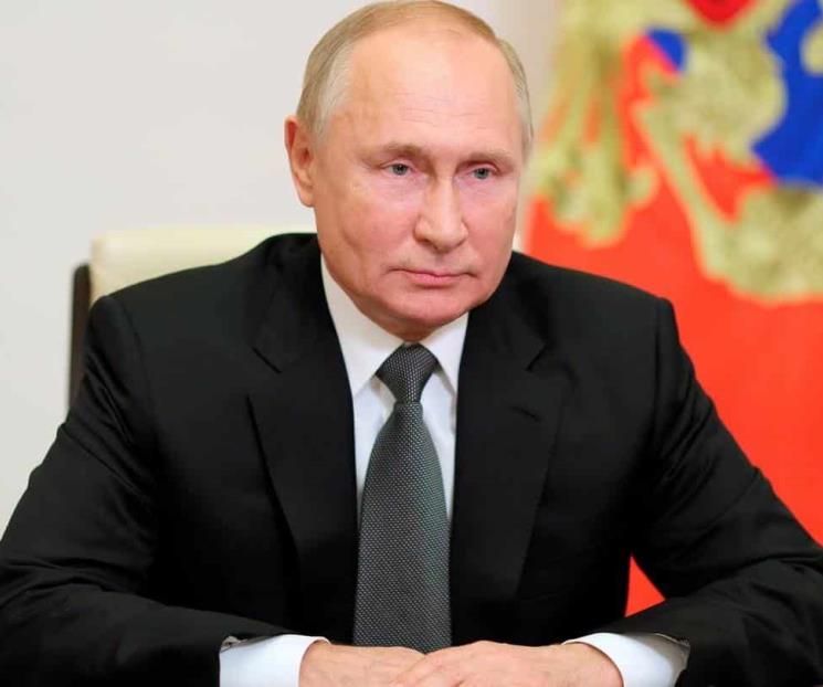 Recibe Putin vacuna nasal contra Covid