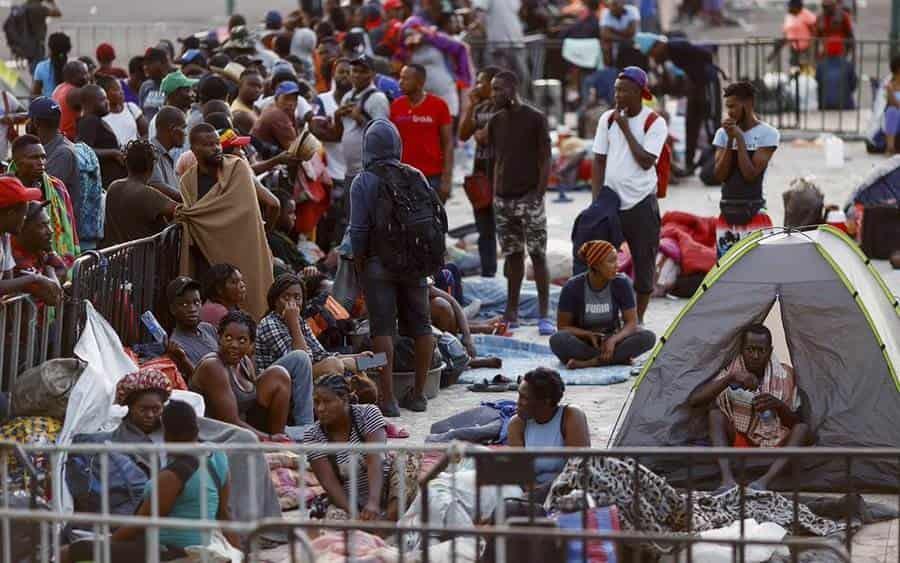 Descarta SRE mayor flujo de migrantes por Quédate en México