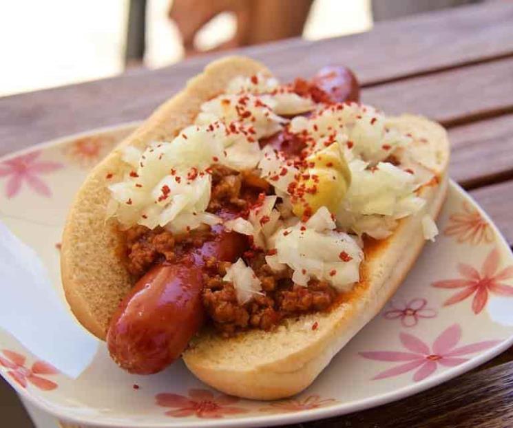 Estos son los tipos de hot dogs en Latinoamérica