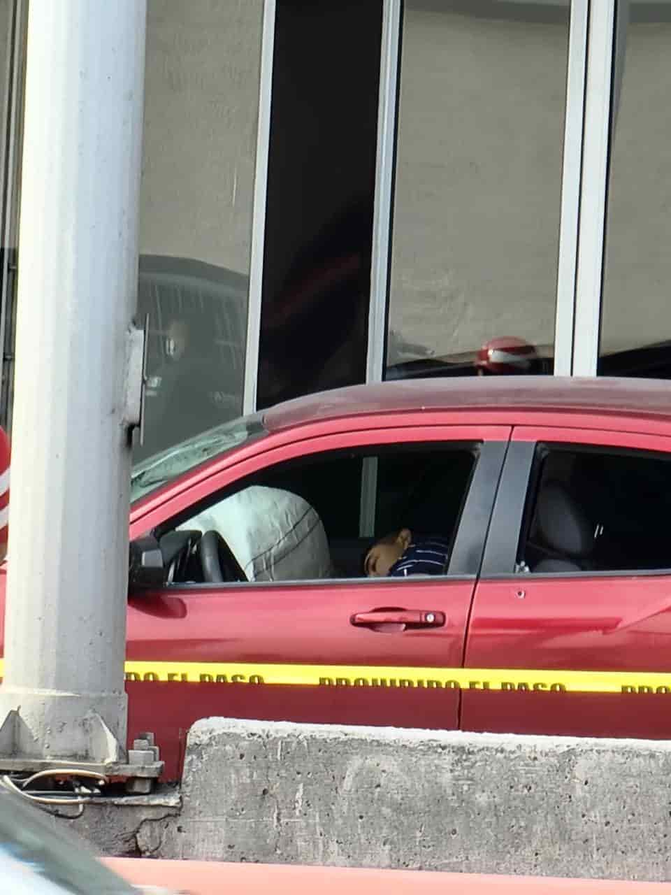 El conductor de un auto fue ejecutado ayer en la Avenida Gonzalitos