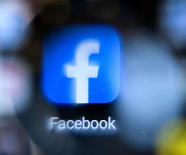 Facebook suspende cuenta de congresista republicana por 24 h