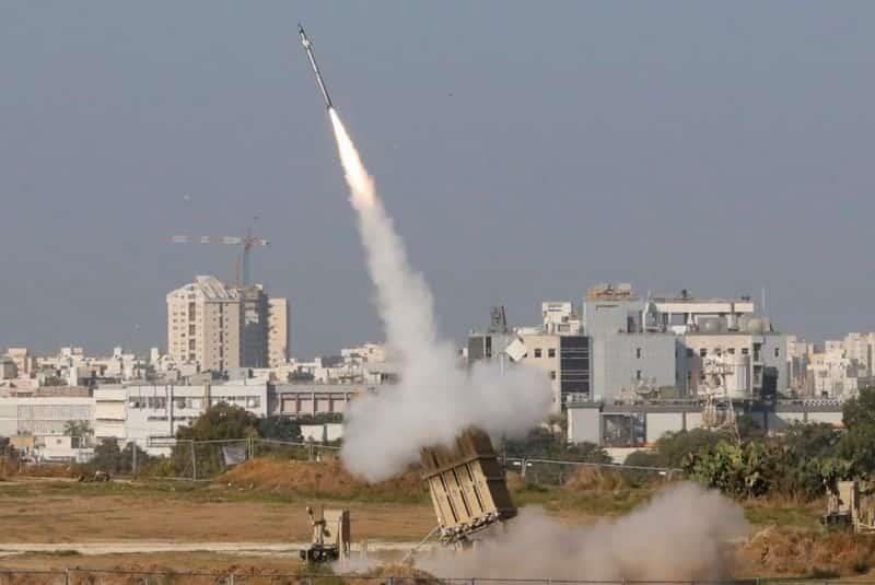 Israel bombardea Gaza por lanazarle cohetes
