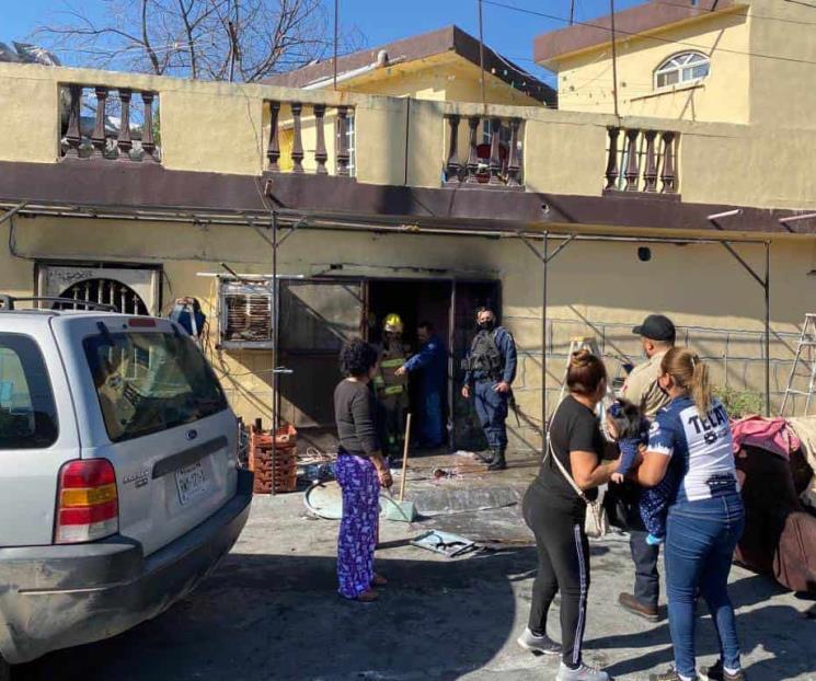 Explota tanque de gas en domicilio de Apodaca