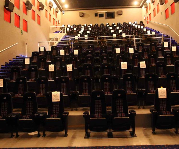 Cierran 273 salas de cine durante 2021