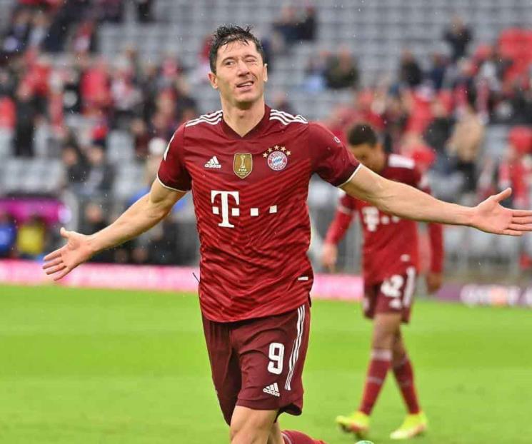 Planea vender Bayern Munich a Lewandowski si no lo renuevan