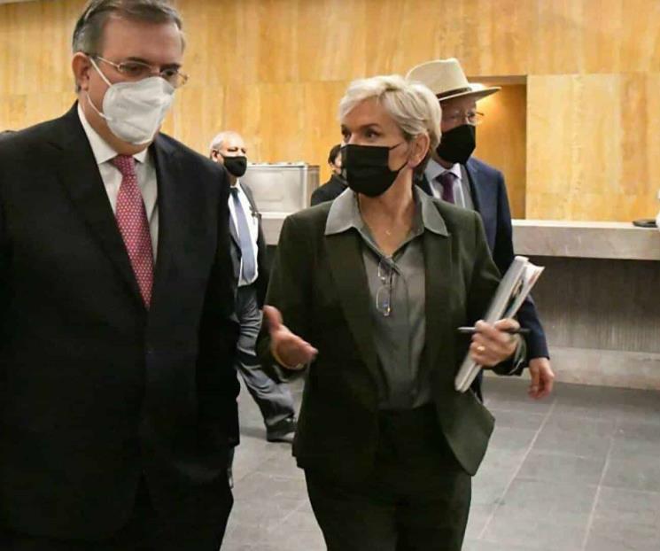 López Obrador y Granholm inician encuentro