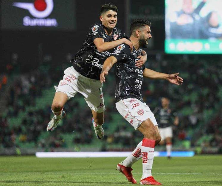 Logra Necaxa primera victoria; golean a Santos