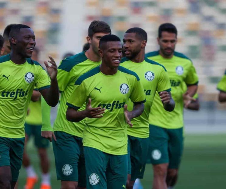 Ya llegó el Palmeiras a Abu Dhabi y ya entrenaron